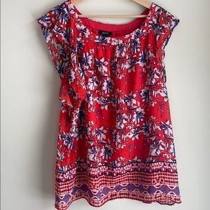 Women’s sleeveless blouse